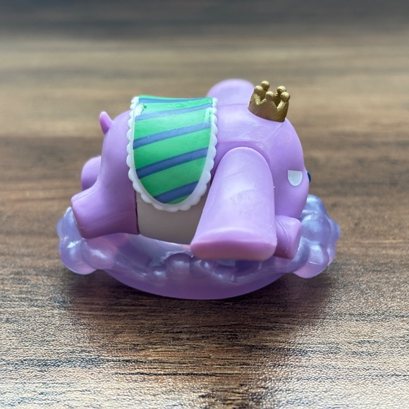 Sanrio Secret Childlike Heart Rocking Horse FLYING KUROMI Miniso Toy Figure Set - Picture 14 of 15